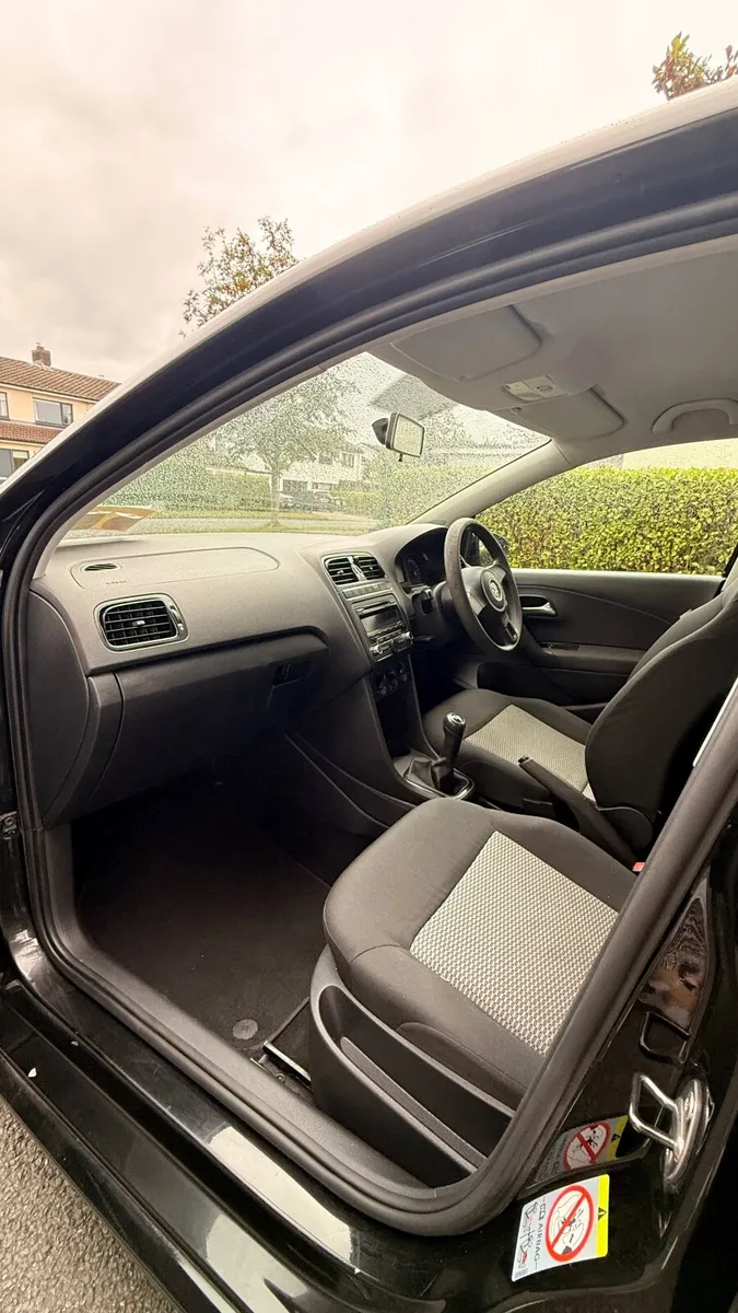 Volkswagen Polo 2012 - Image 5