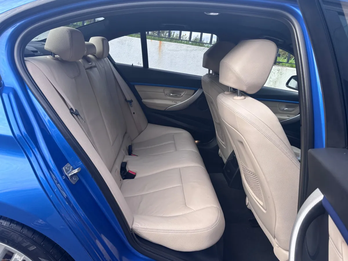 BMW 3-SERIES 330E AUTO HYBRID - Image 5