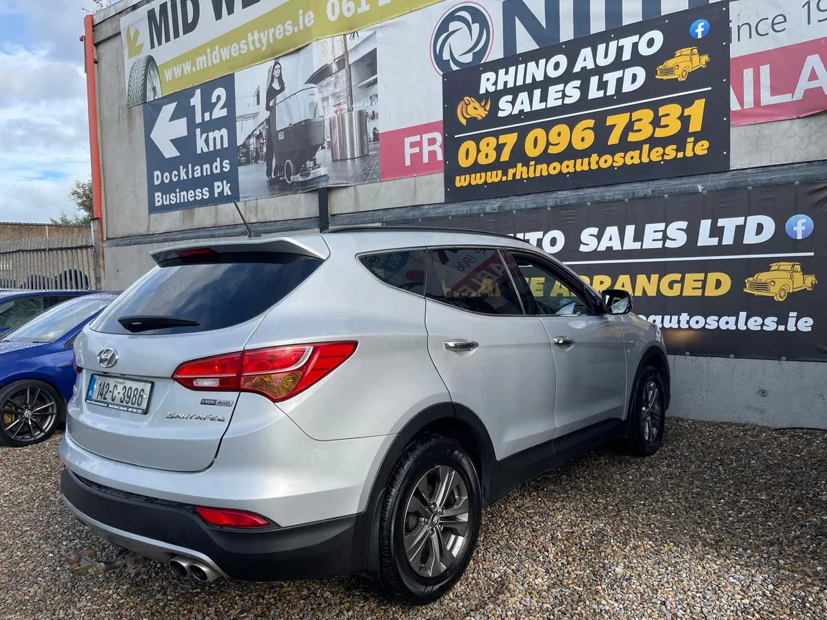 🦏 Hyundai Santa Fe 2014(142)4x4 7 seater 🦏 - Image 3