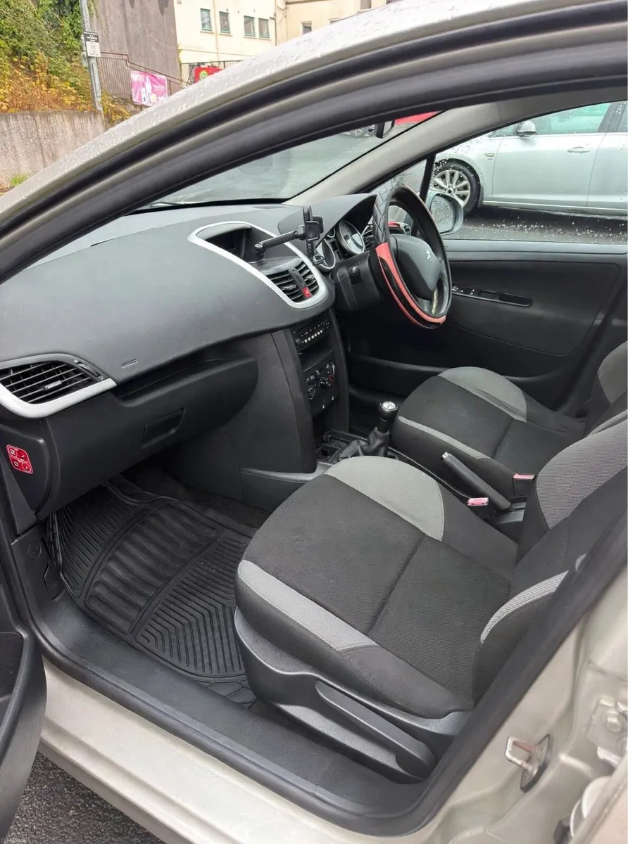 Peugeot 207 1.4 Petrol 2009 – NCT 2027 - Image 5