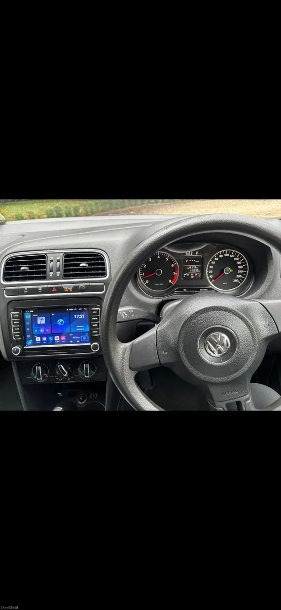 Volkswagen Polo 2011 - Image 4