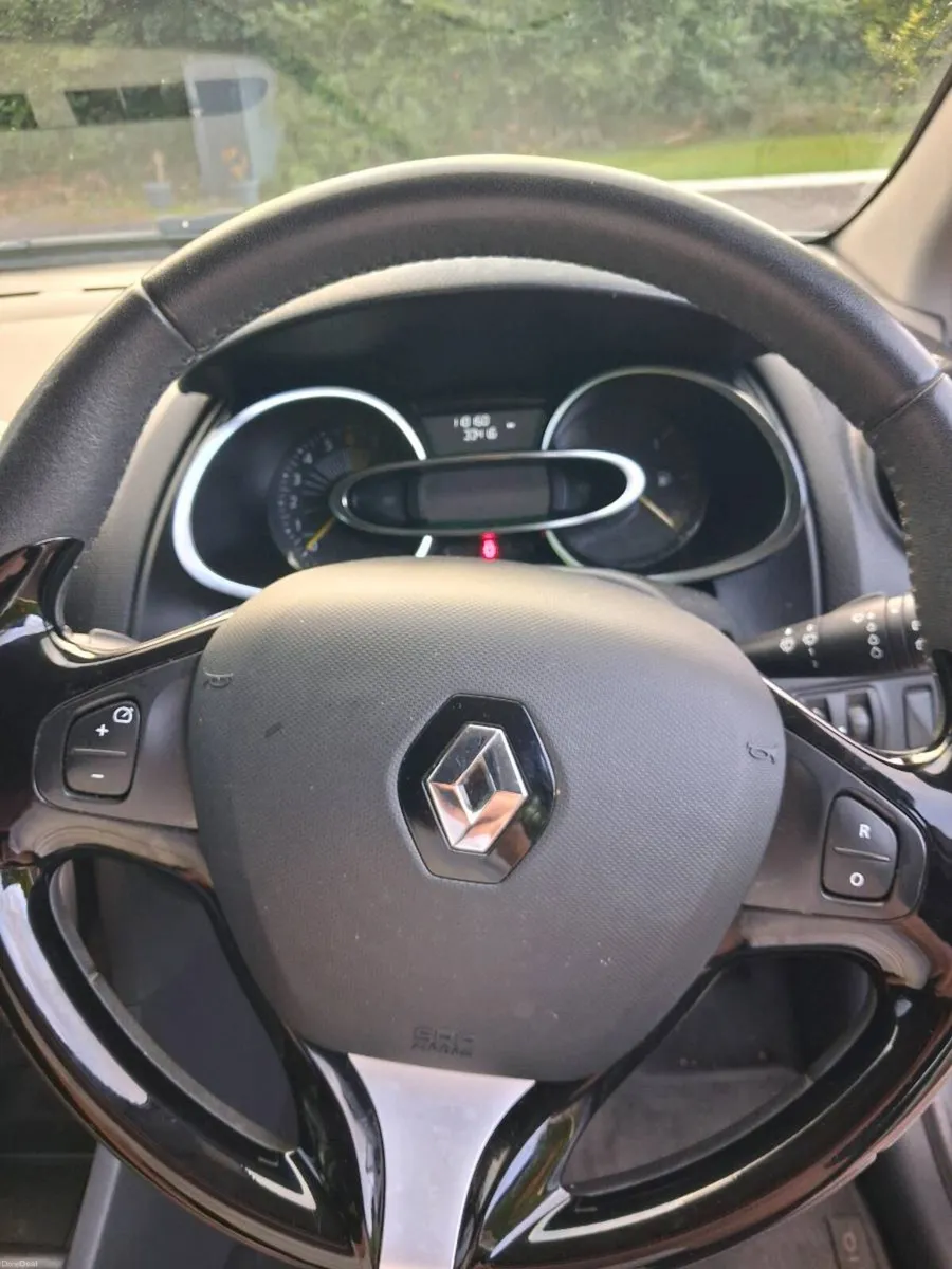 161 Renault Clio DYNAMIQUE NAV 1.2 PETROL - Image 6