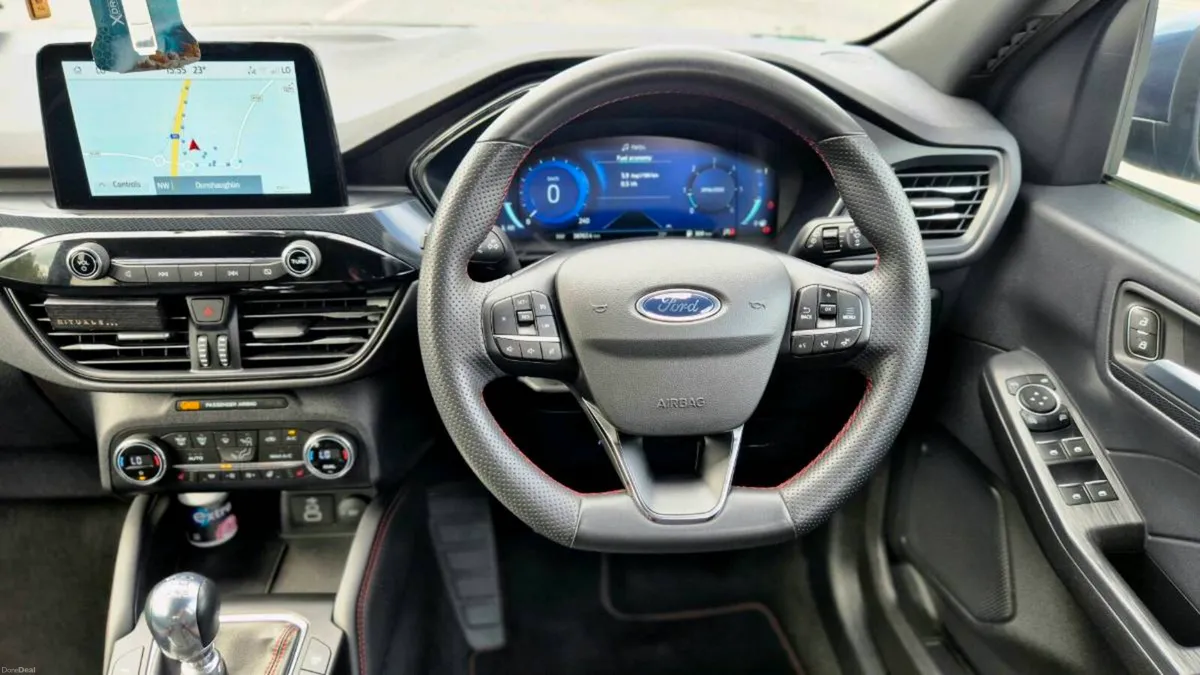 Ford Kuga ST-Line low mileage - Image 6