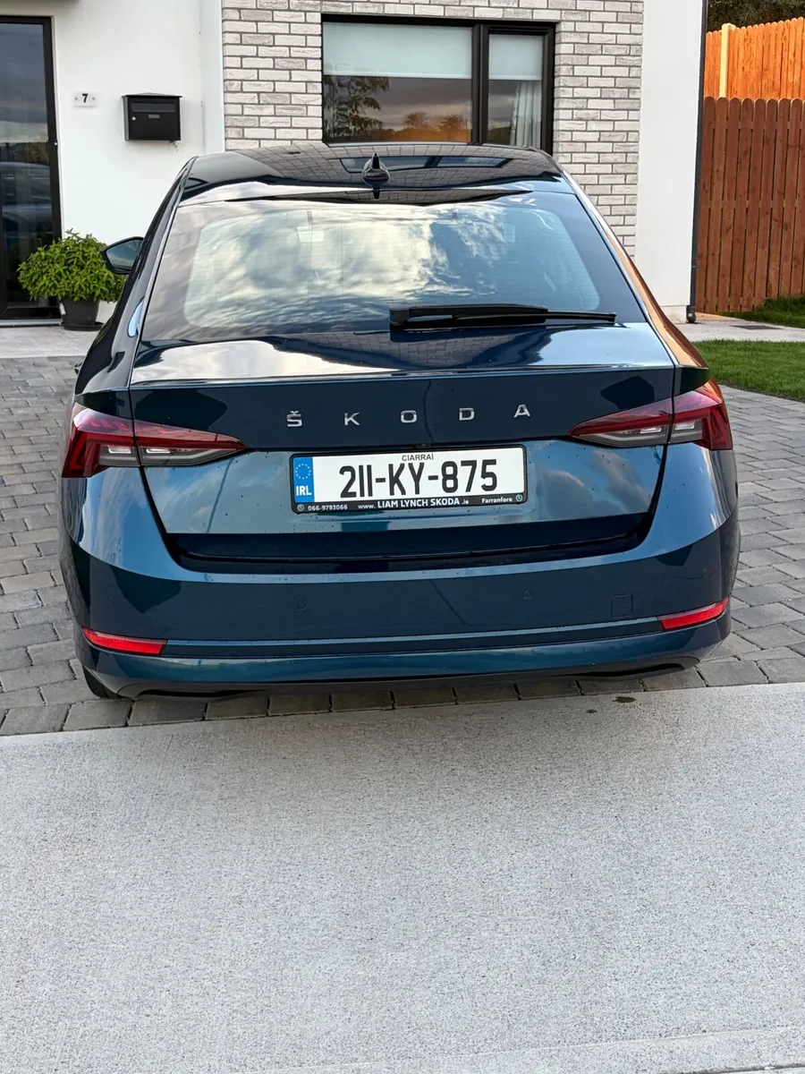 Skoda Octavia 2021 AMB  2.0TDI 115HP - Image 3