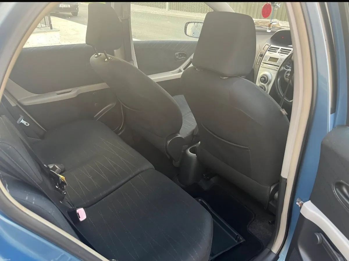 2007 Toyota Yaris - Image 6