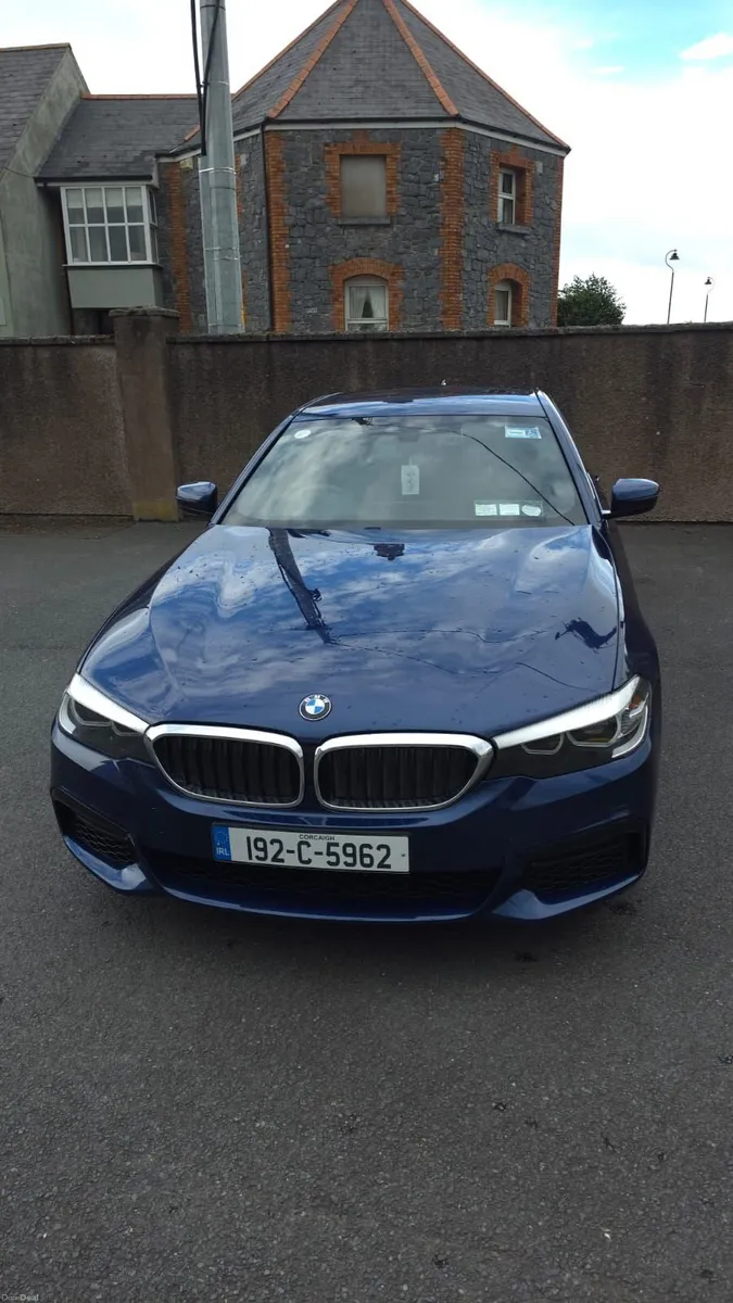 BMW 5-Series 2019 - Image 1