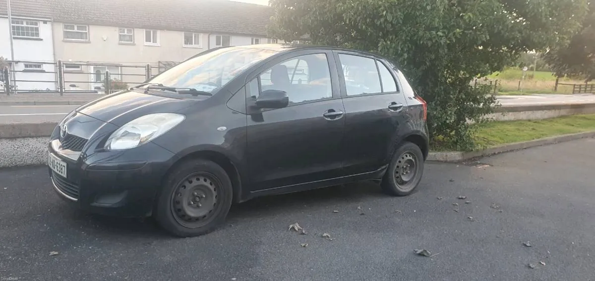 Car - Image 1