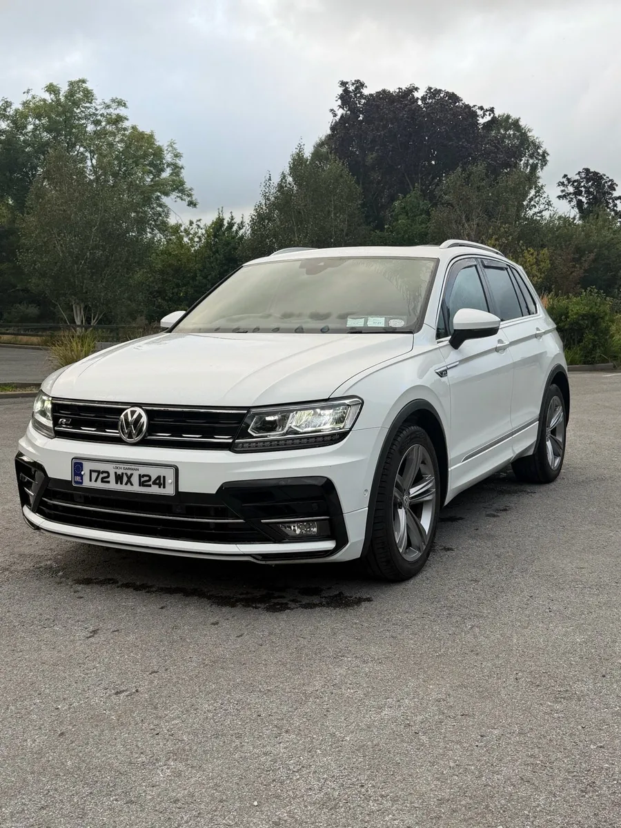 2017 VW Tiguan R-Line - Image 1