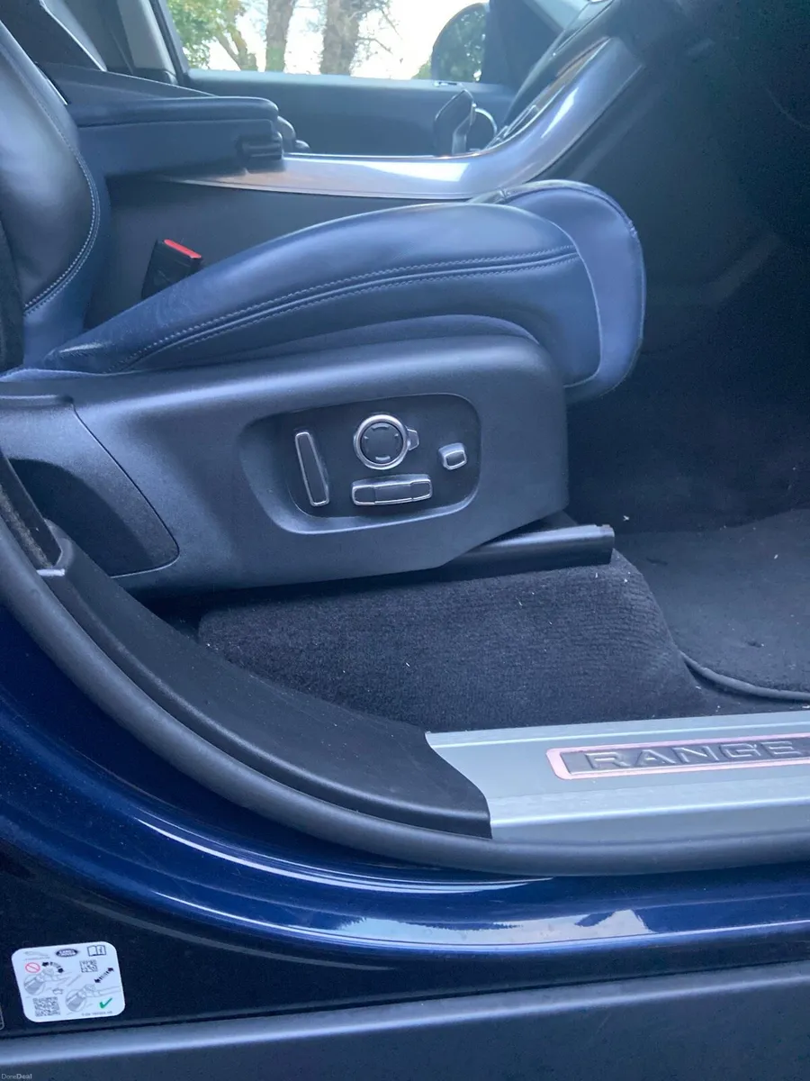 Range Rover Sport - Image 4