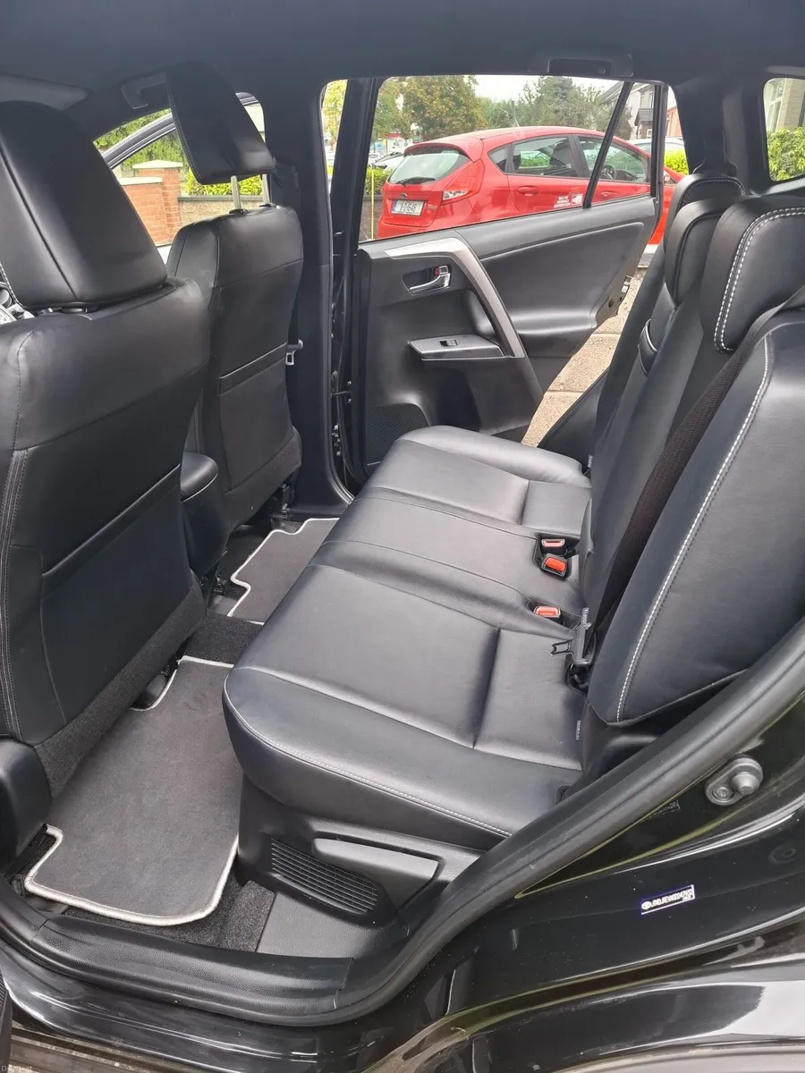 Toyota RAV4 2019 - Image 5