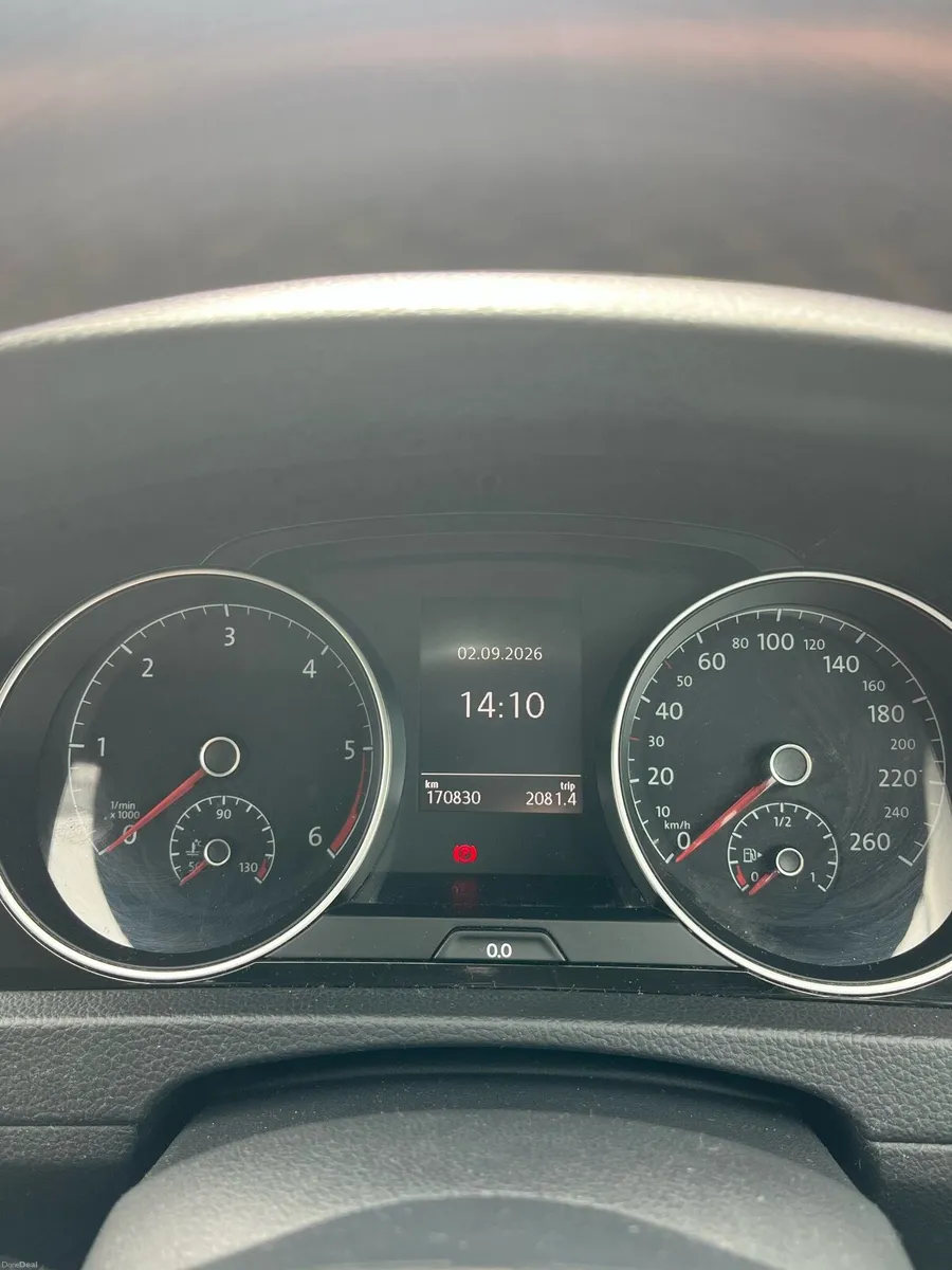 VW Golf 3dr automatic 2015 - Image 5