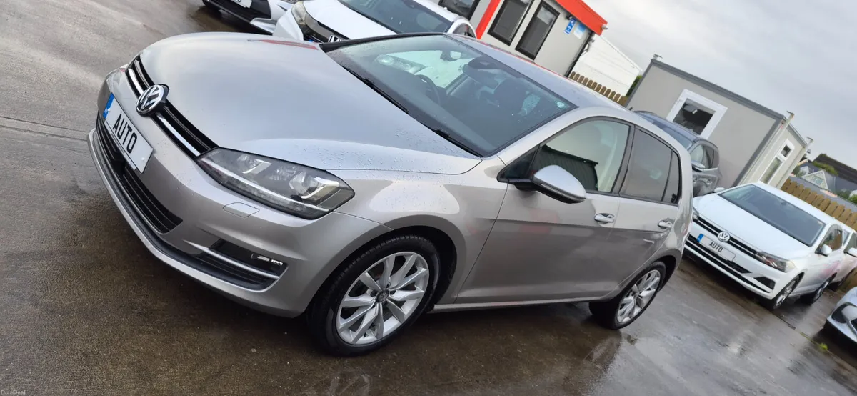Volkswagen Golf auto comfortline+ 1.2 dsg low kms - Image 3