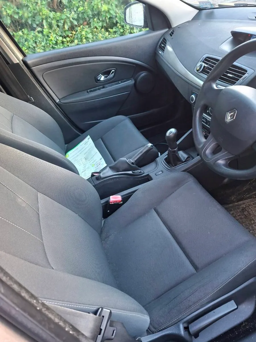 RENAULT MEGANE 2013 FRESH NCT 7/27 - Image 5