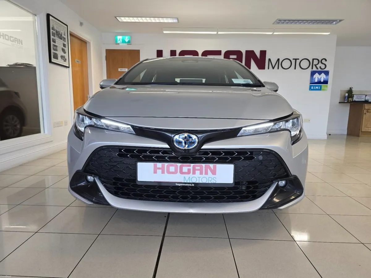 Toyota Corolla Hybrid Luna H/B Automatic - Image 2