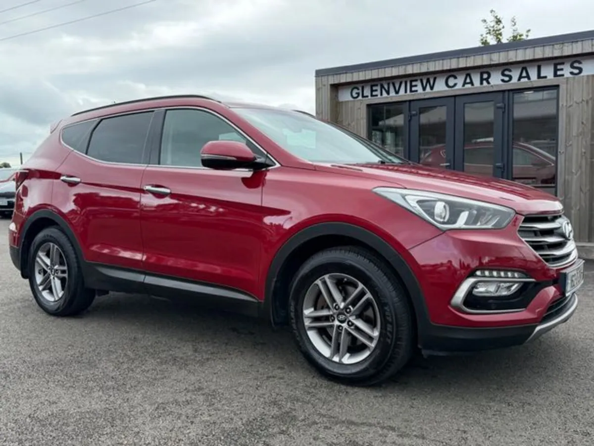 Hyundai Santa Fe Executive 4WD - 7 SEATS - Image 1