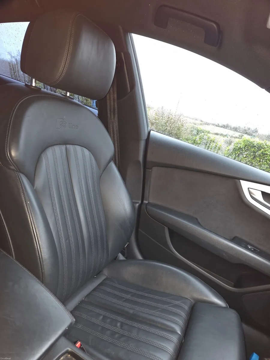 Audi A7 2017 sline Low mileage - Image 3