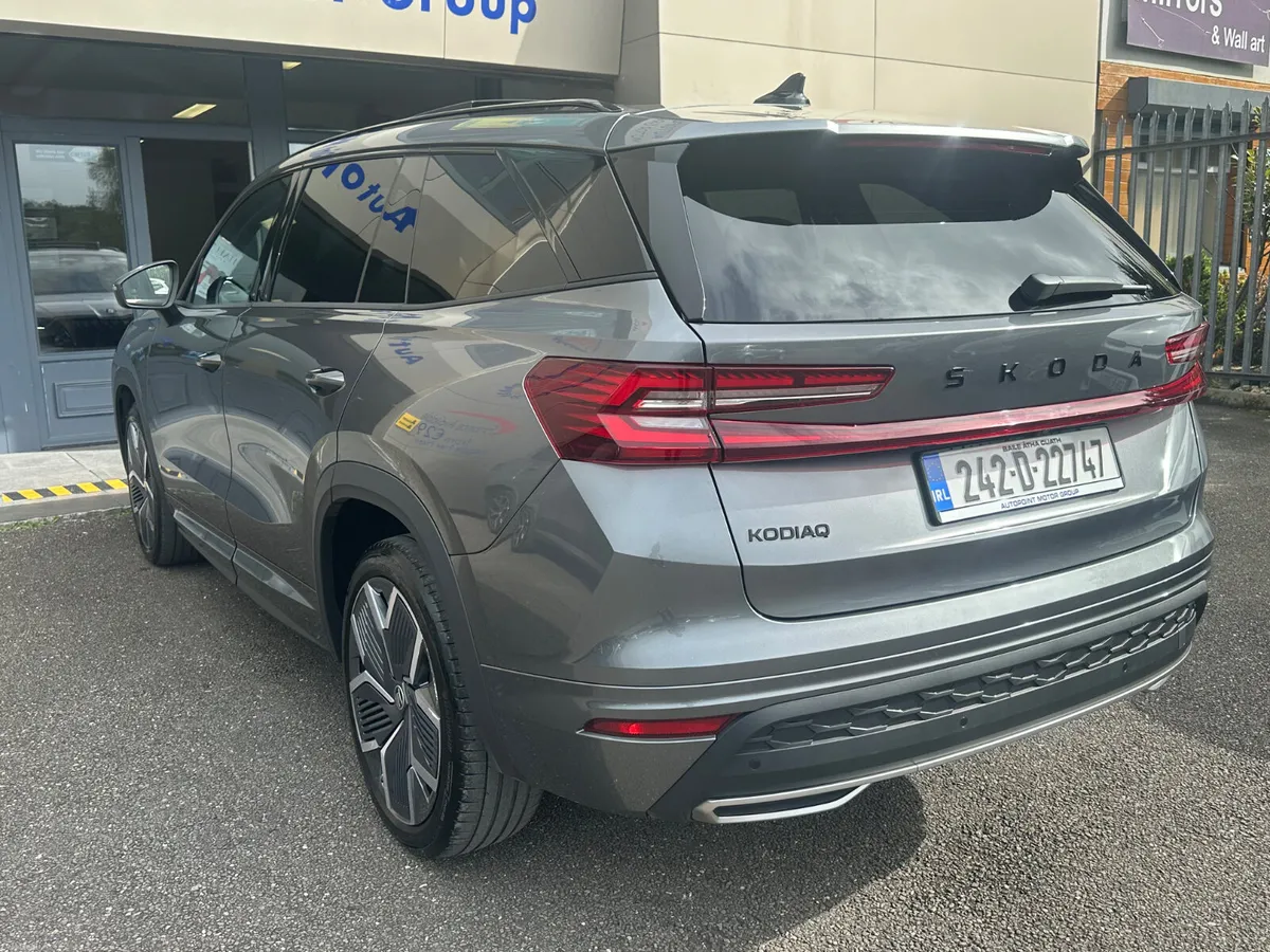 2.0 TDI SPORTLINE DSG (150BHP) - SAVE €2000 - Image 2