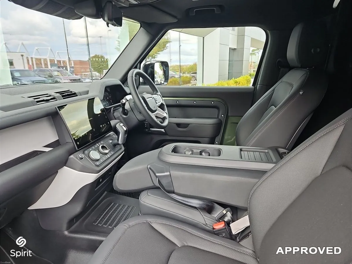 Land Rover Defender 3 Seat DEFENDER 90 3.0 D HARD - Image 3