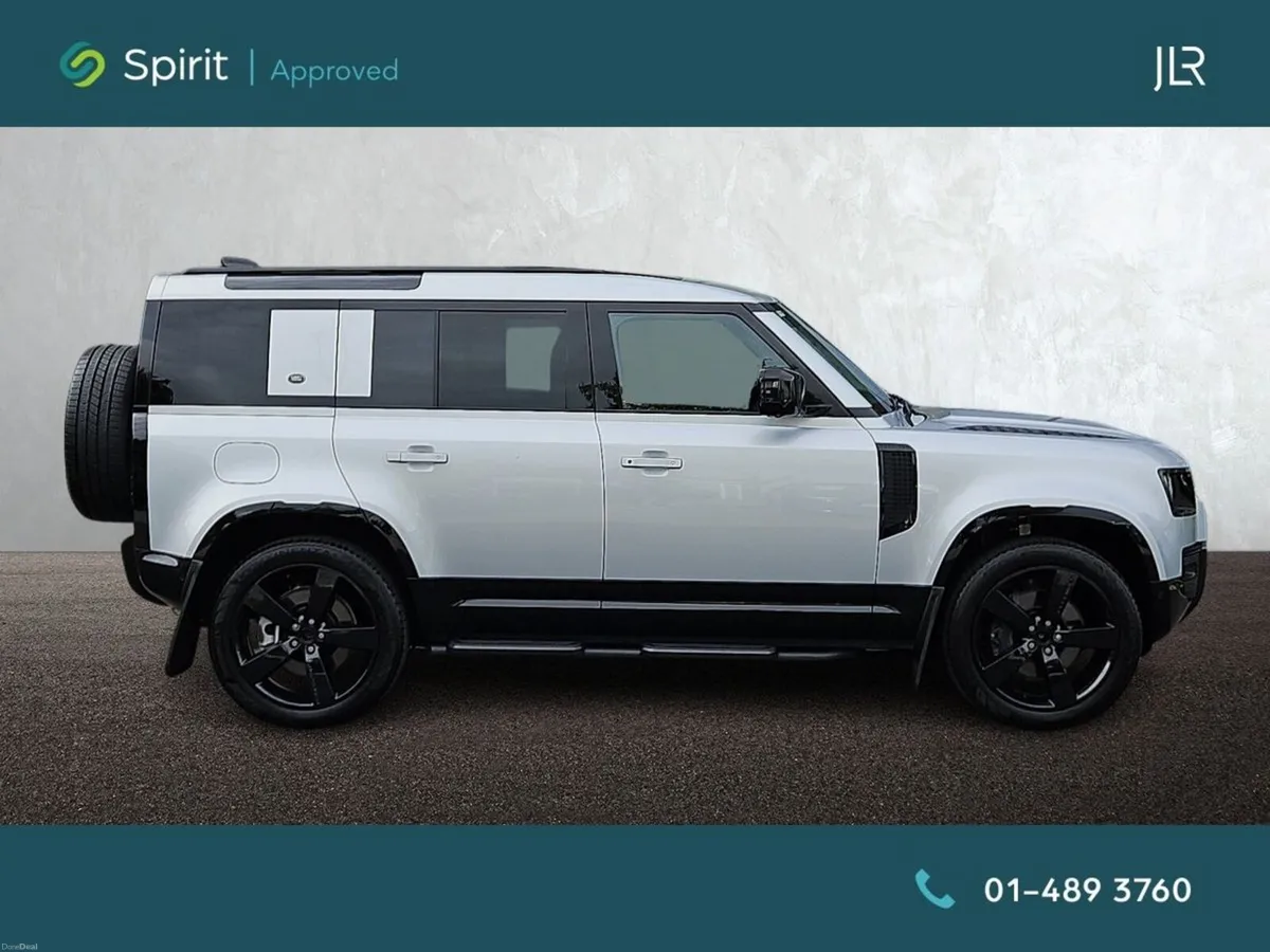 Land Rover Defender 2.0 PHEV XS Editon - Image 6
