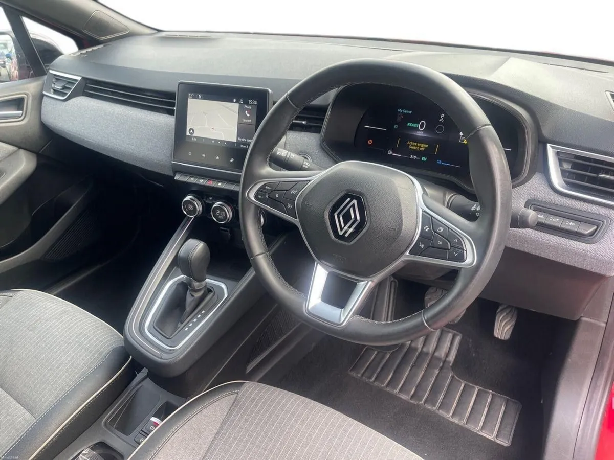 Renault Clio E-TECH Hybrid 145 Auto DFull Techno - Image 6