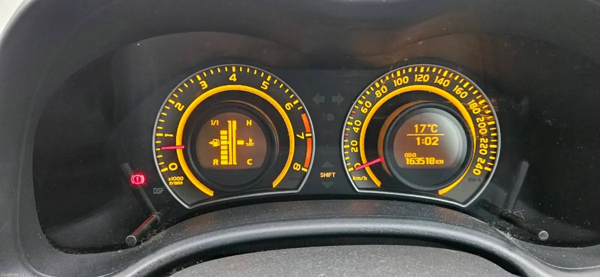 Toyota corolla - Image 6