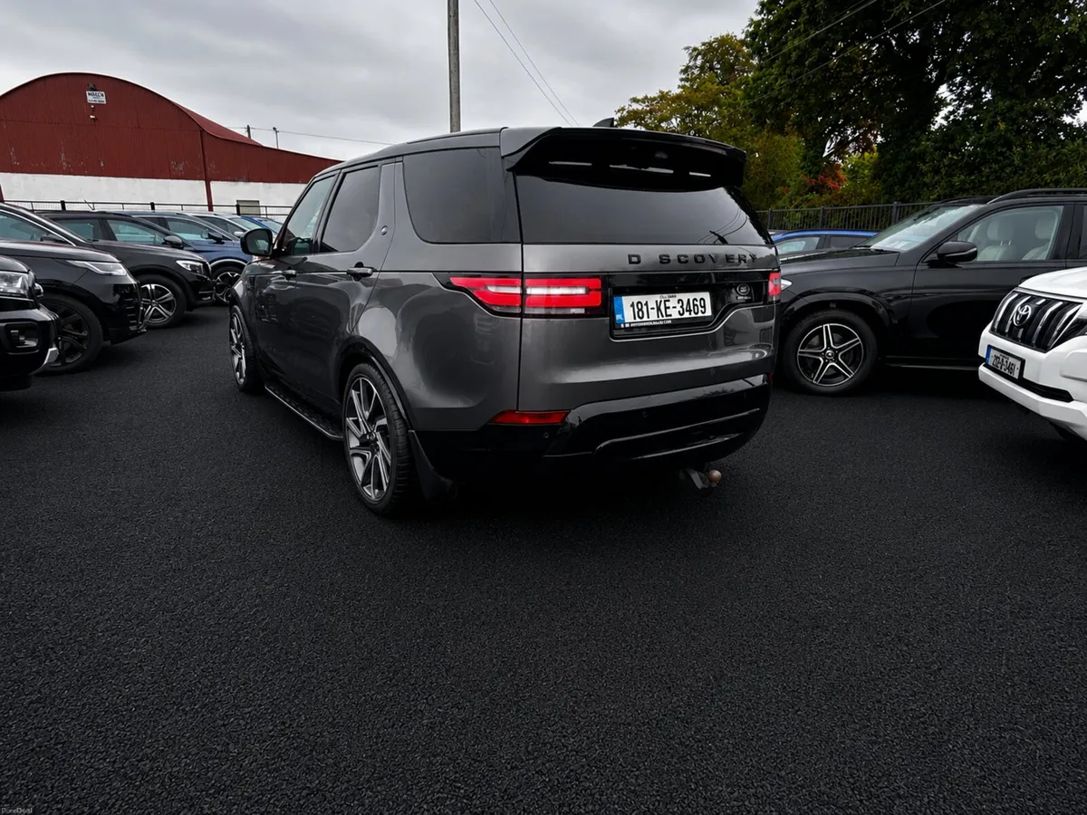 18 Land Rover Discovery 3.0SD6 HSE COMMERCIAL - Image 6