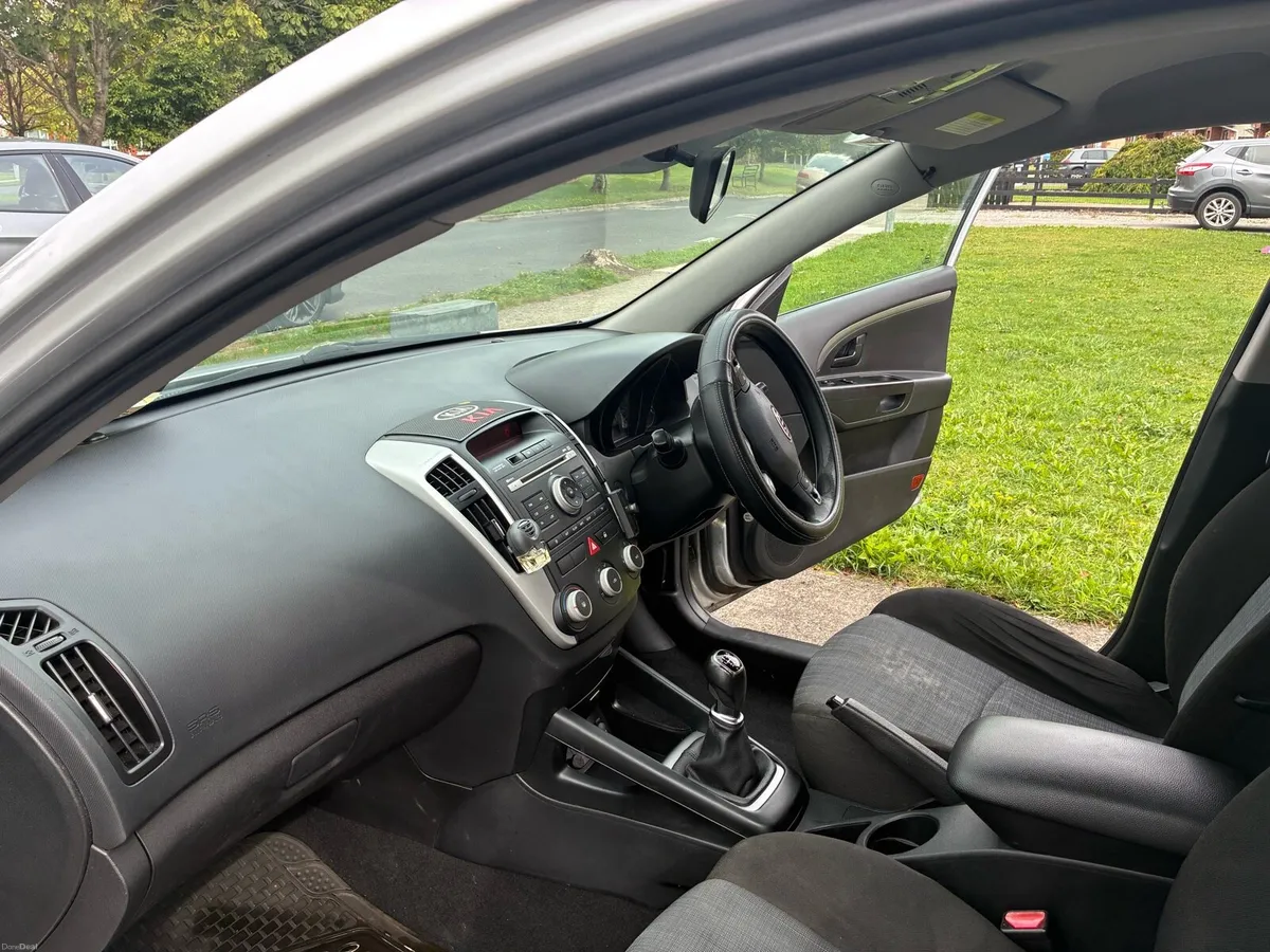 Kia Ceed estate 2010 - Image 5