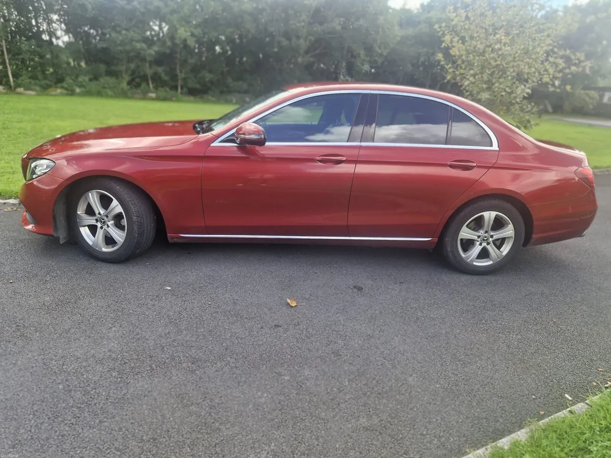 Mercedes Benz E220d - Image 3