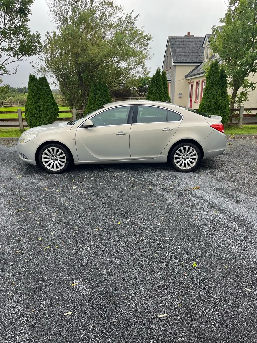 Opel insignia SE - Image 2