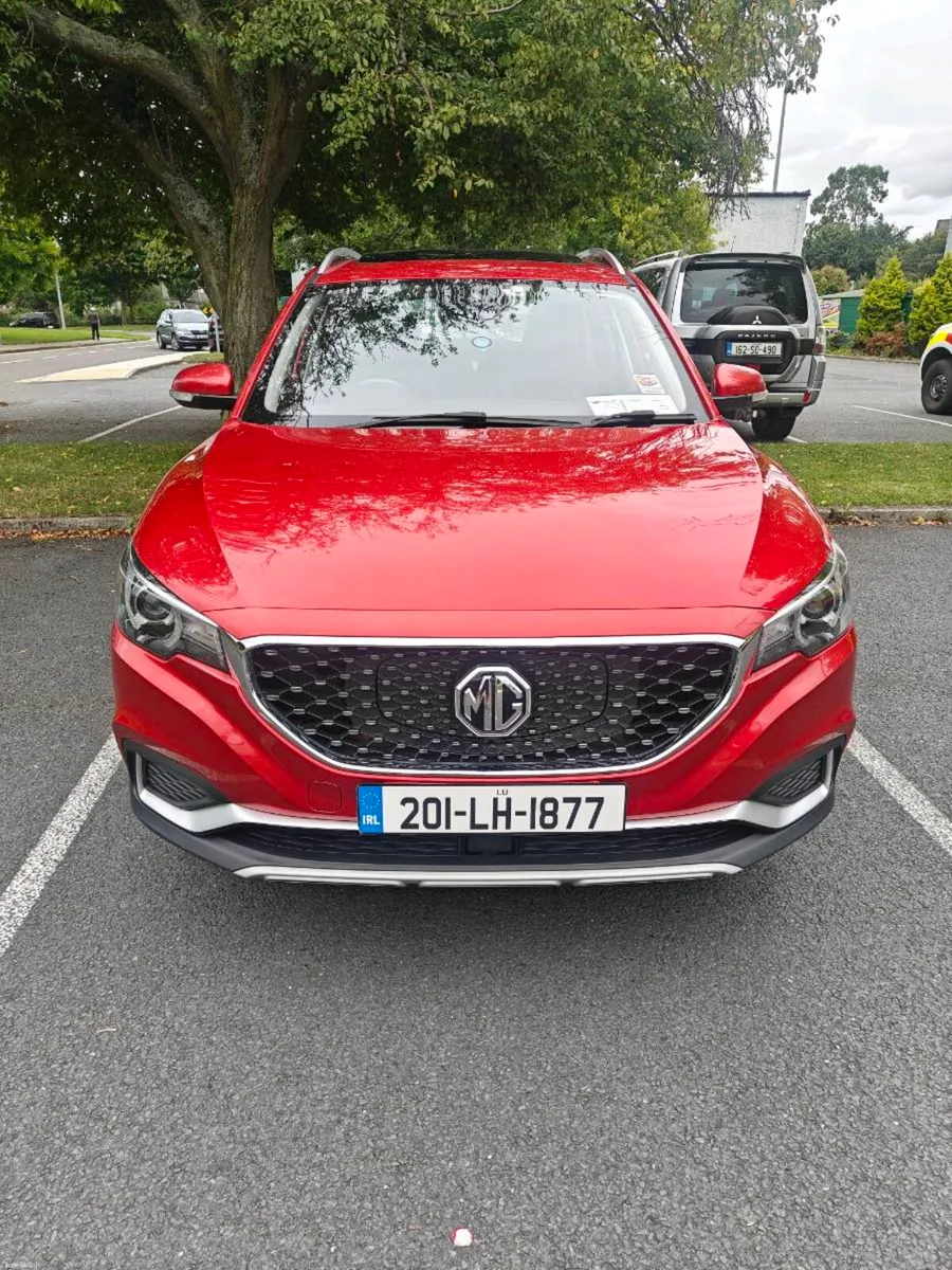 MG ZS EXCLUSIVE EV - Image 2