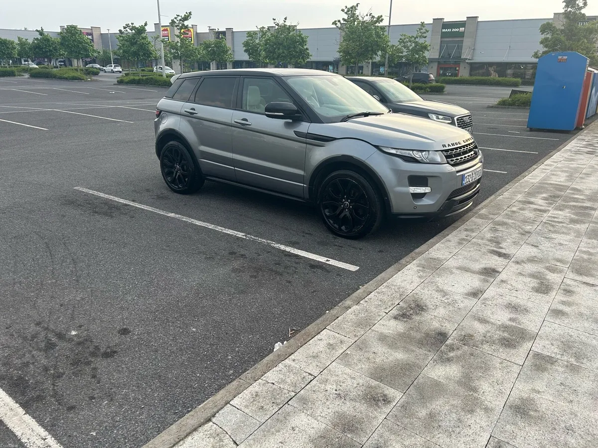 Range Rover Evoque 2.2 Dynamic Lux - Image 6