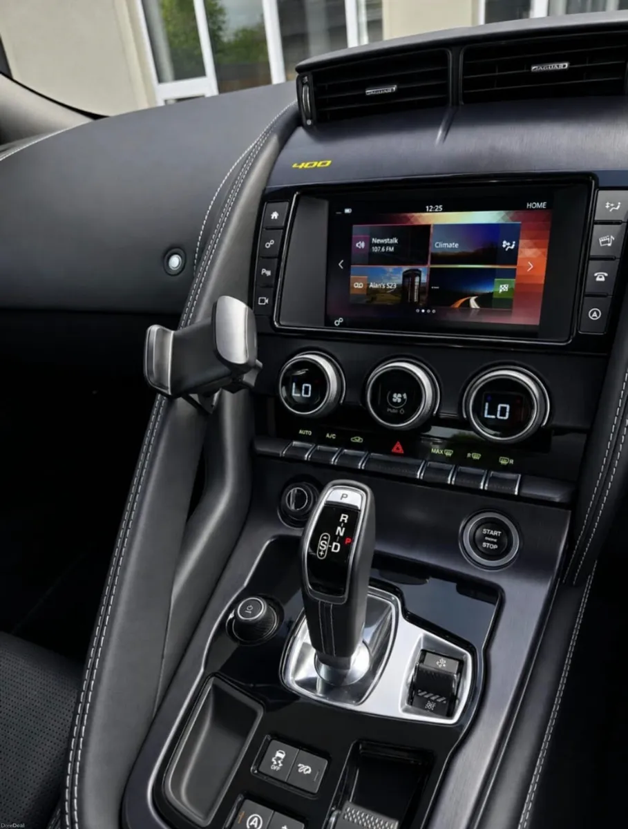JAGUAR F-TYPE 400 SPORT 3.0 V6 SUPERCHARGED - Image 6