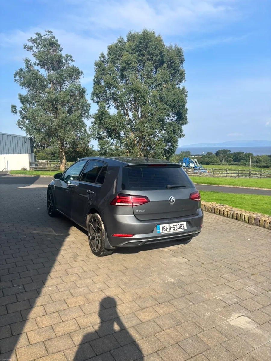 Volkswagen Golf - Image 3