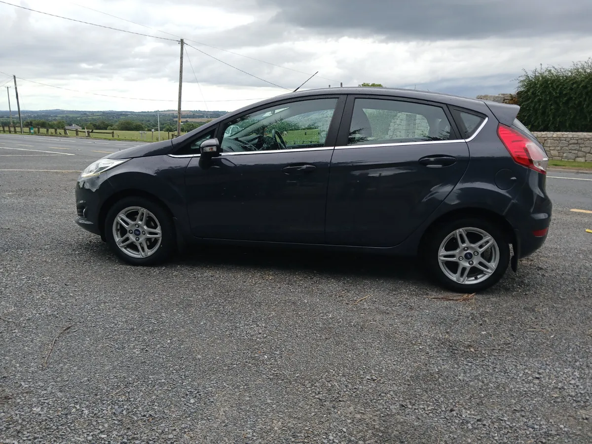 Ford Fiesta 2013 - Image 4