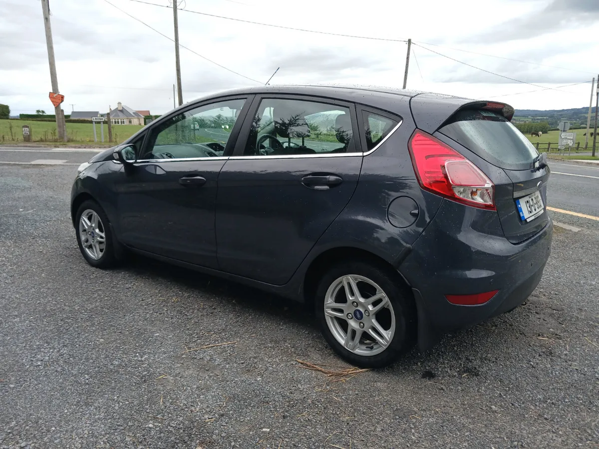 Ford Fiesta 2013 - Image 5