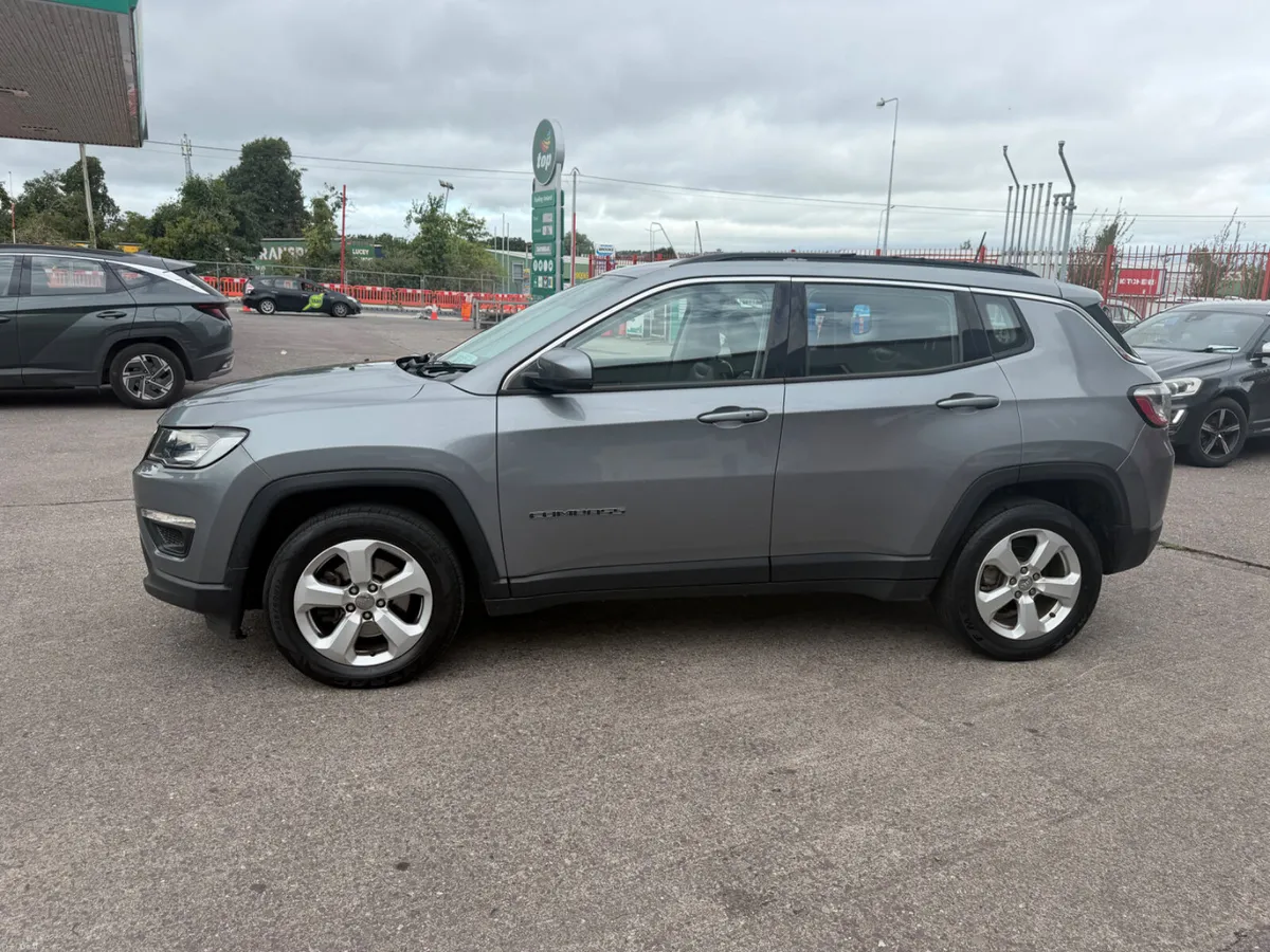2019 Jeep Compass - Image 4