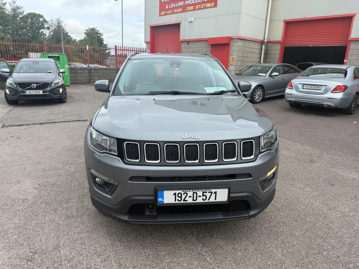 2019 Jeep Compass - Image 2
