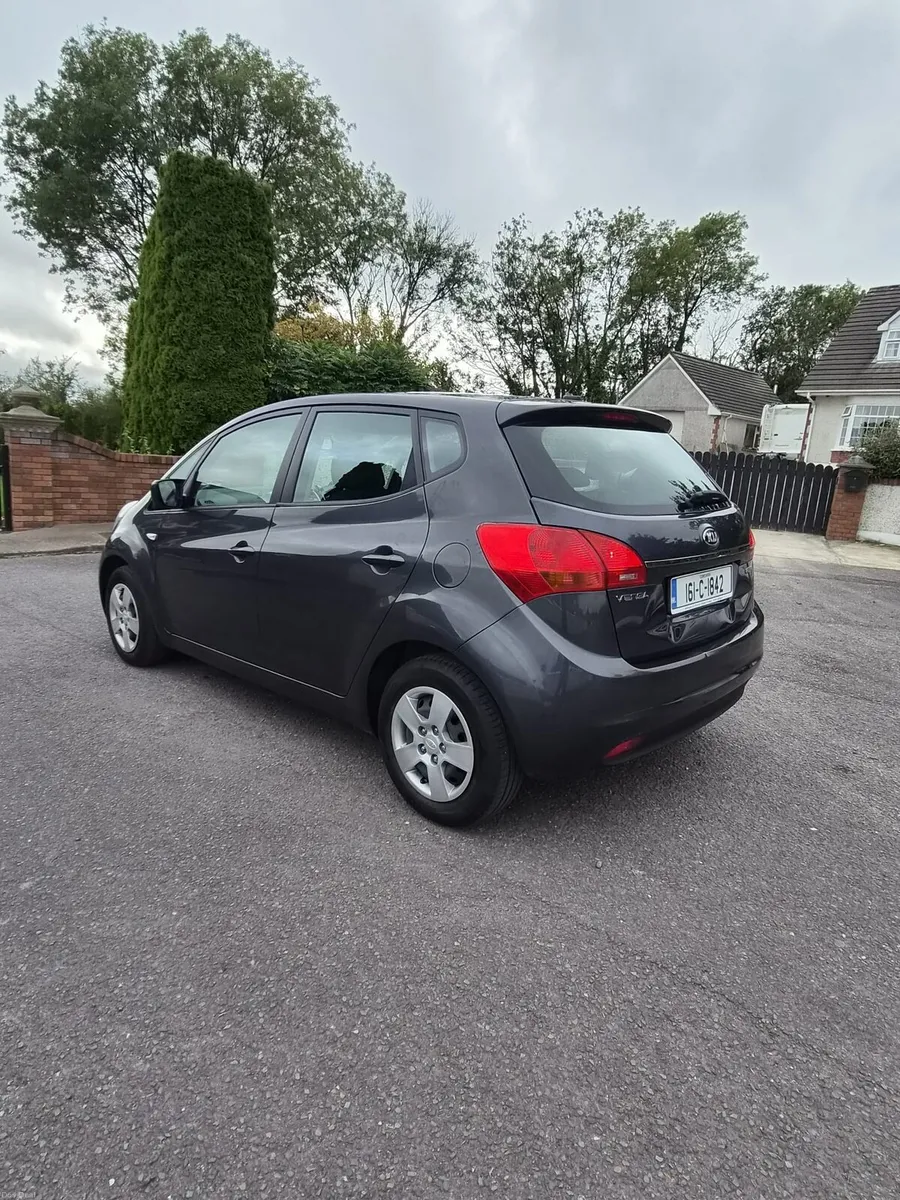 2016 kia venga 1.4 petrol 1  owner car - Image 5