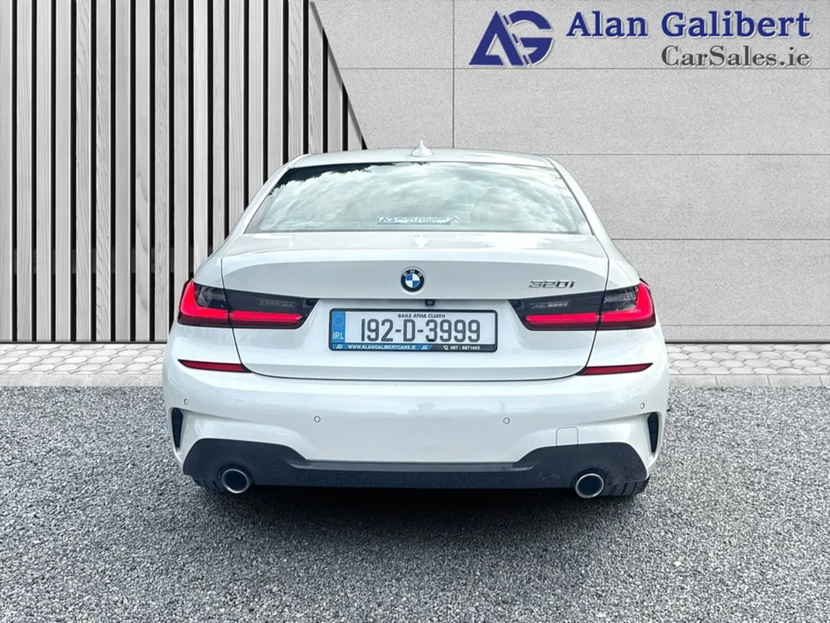BMW 3-Series 320I M SPORT AUTO HARMAN KARDON & SUN - Image 6
