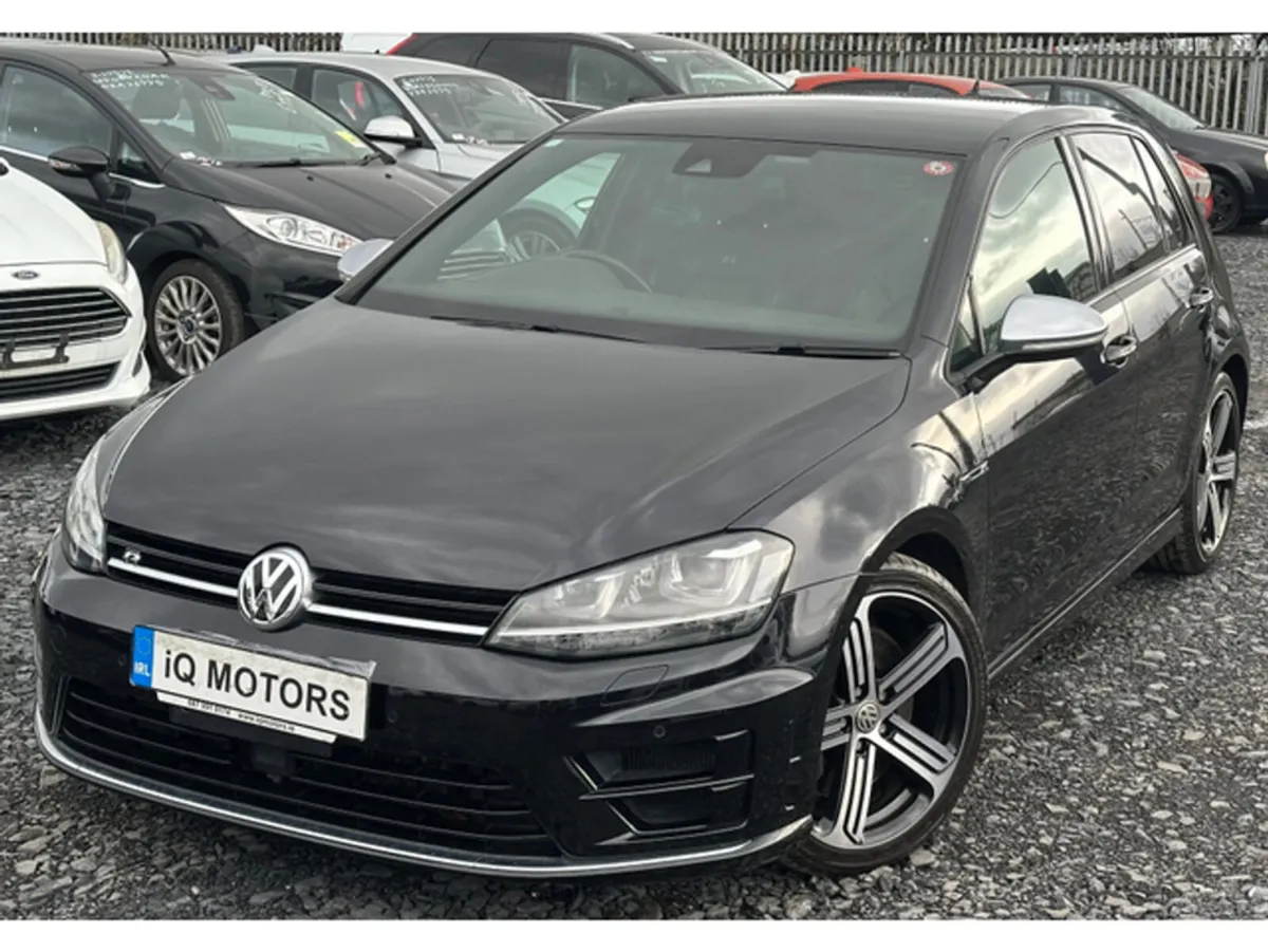 Volkswagen Golf R  - 2.0L Automatic petrol (0640) - Image 4