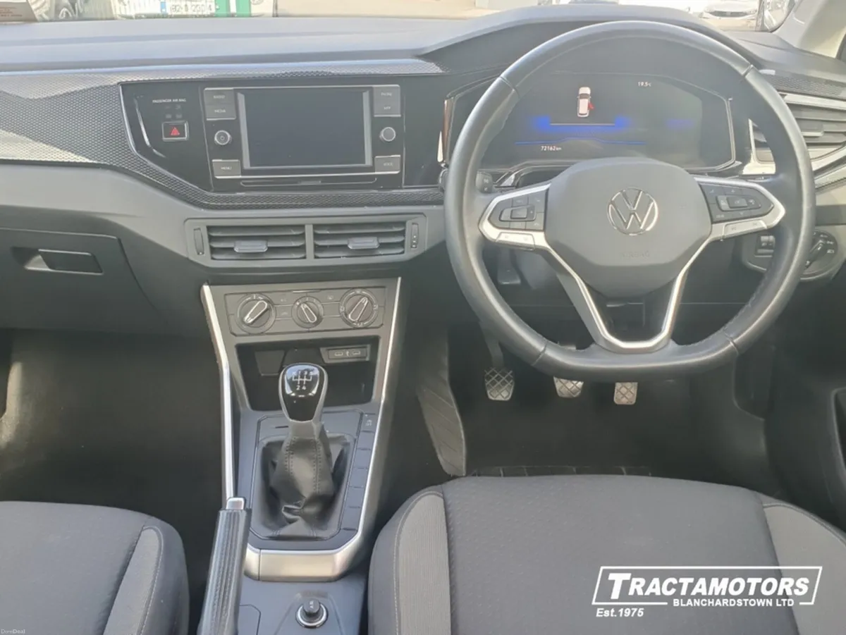 Volkswagen Polo LIFE 1.0 TSI 95BHP MANUAL 5SPEED 5 - Image 2