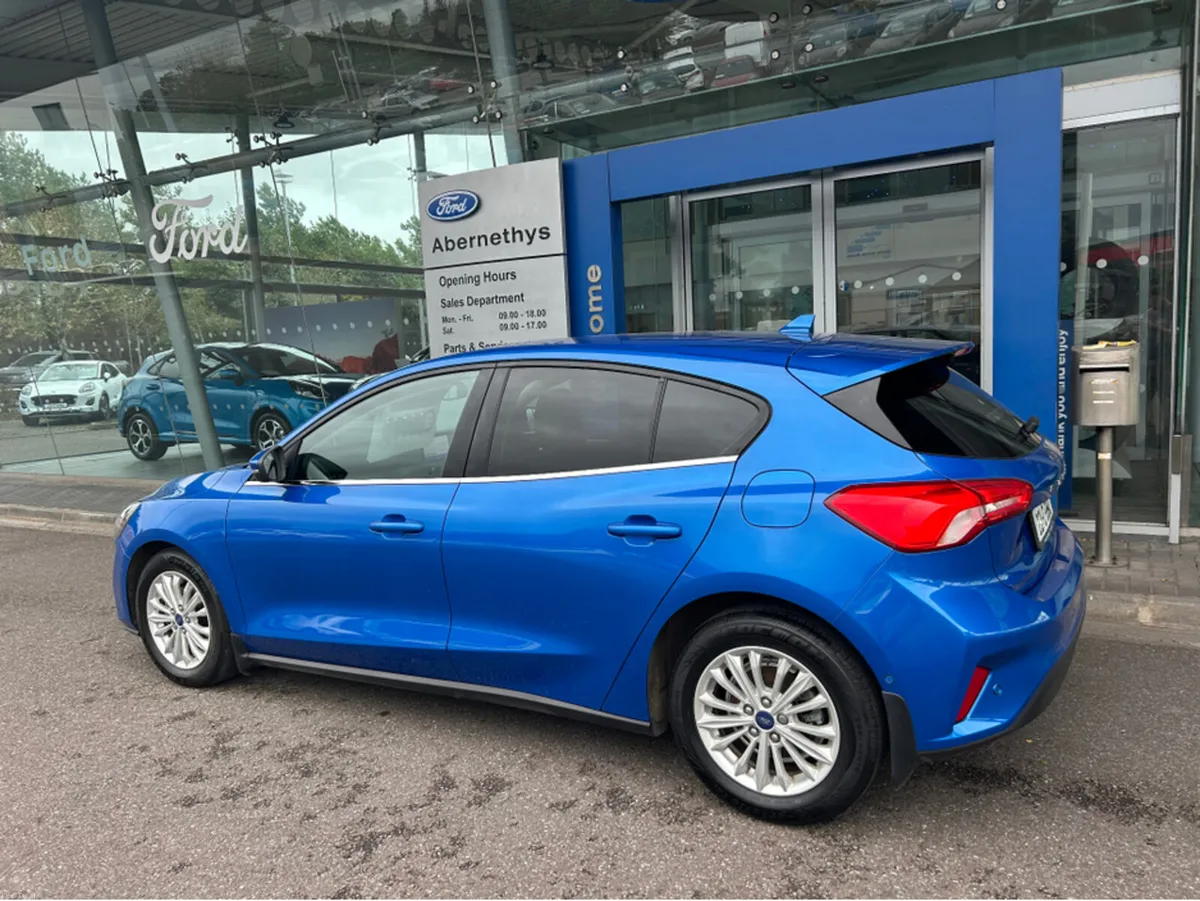 Ford Focus TITANIUM EDITION 5DR 1.0T125 MHEV - Image 5