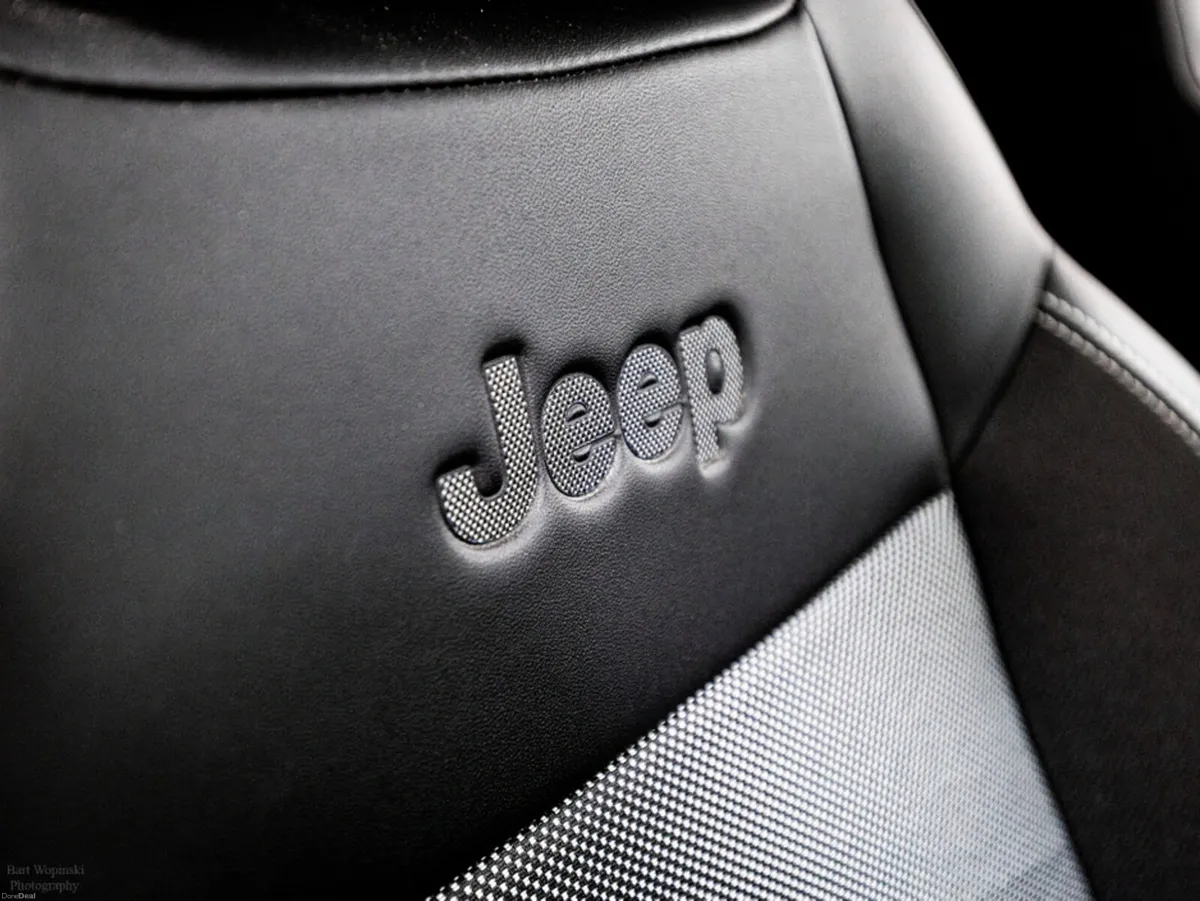 Jeep Avenger E-Summit 54kWh 155HP - Image 4
