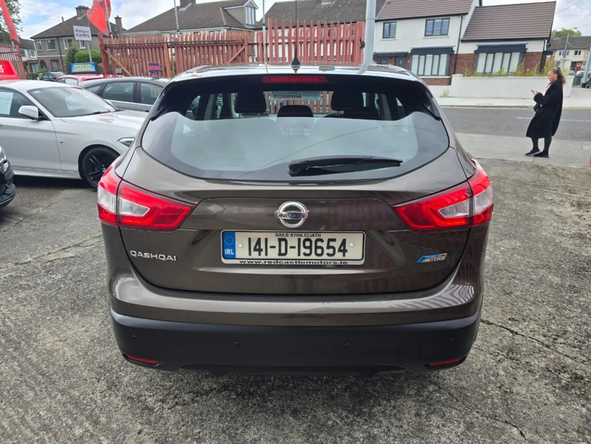 Nissan Qashqai 1.5 DSL XE 4DR - Image 4