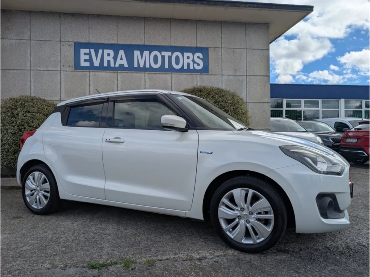 Suzuki Swift AUTOMATIC MHEV 1.2 PETROL //HEATED DR - Image 3