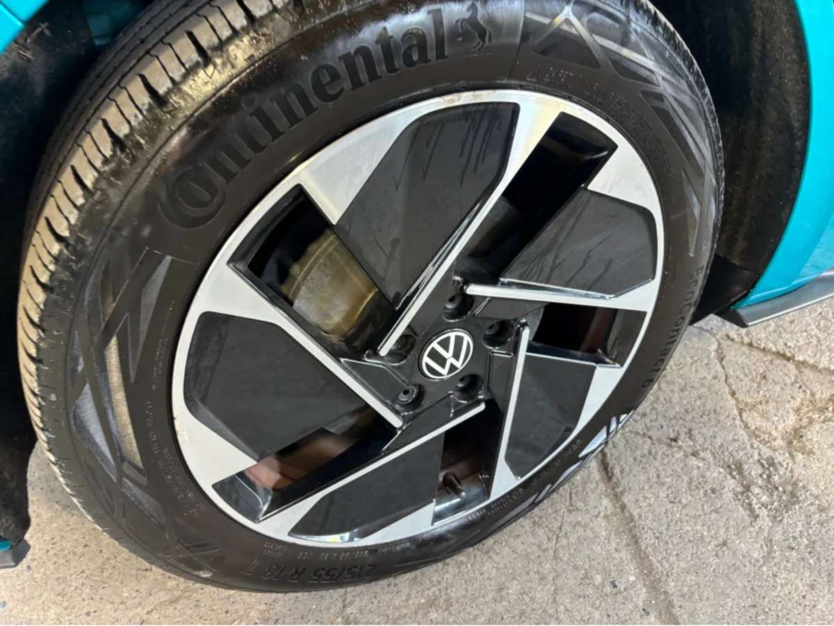 Volkswagen ID.3 PRO 150 KW STYLE 58KWH 5DR AUTO - Image 3