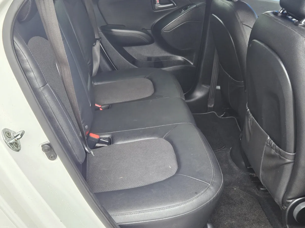 Hyundai ix35 2015 - Image 6