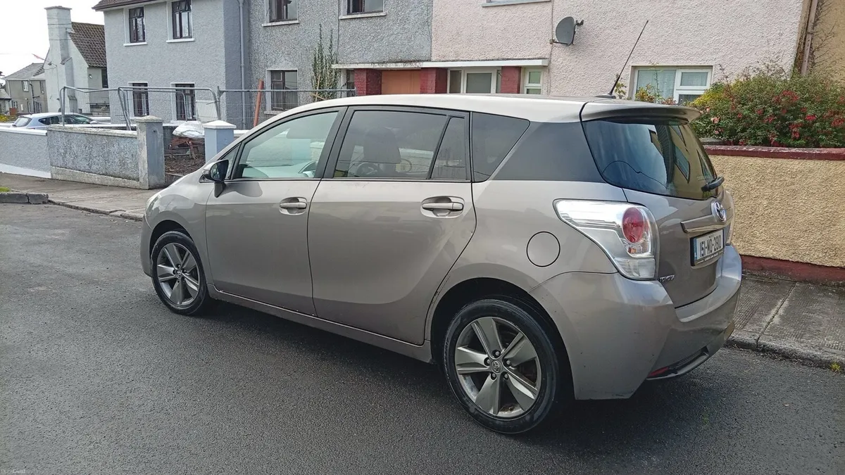 2015 Toyota Verso NCT & TAX - Image 4