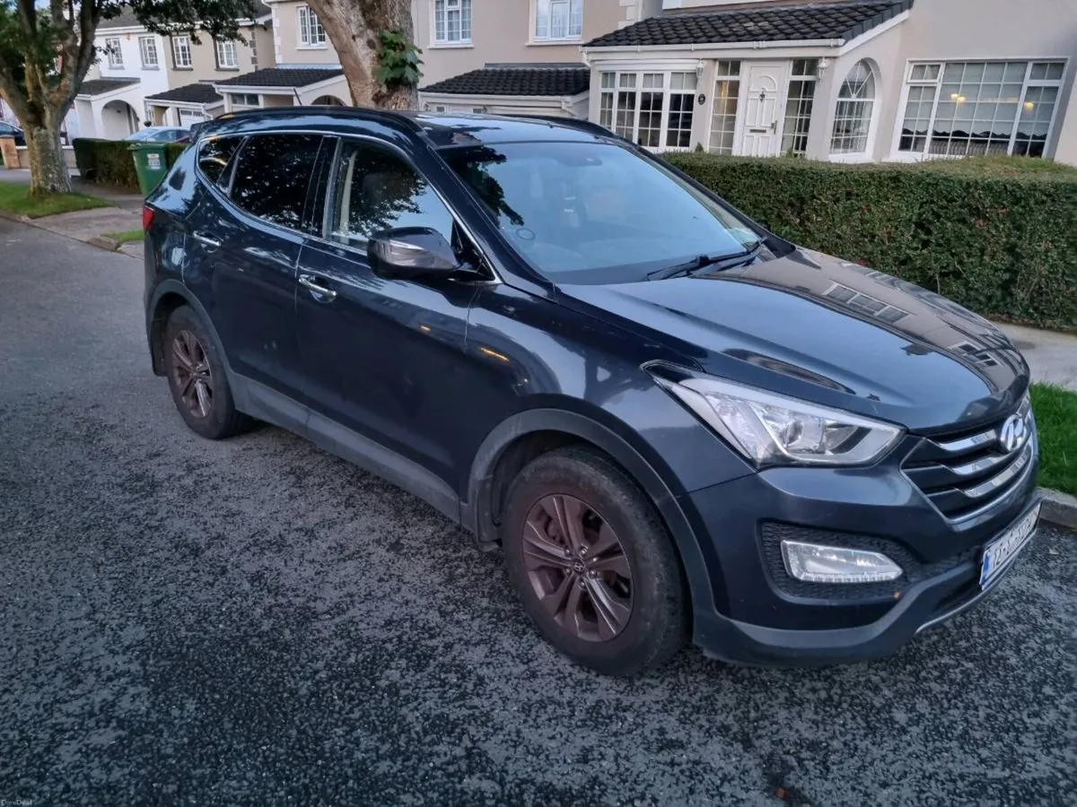 Hyundai Santa Fe - Image 1