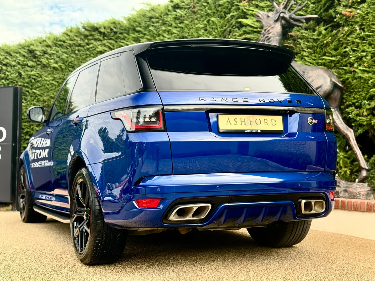 Range Rover Sport SVR 575BHP Carbon pack - Image 4